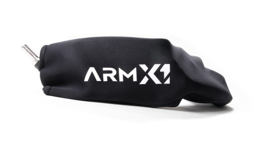 armx1_rainsuit_3forths_front_web