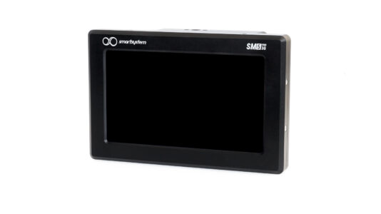 sm5pro3g_3fourths_front_web